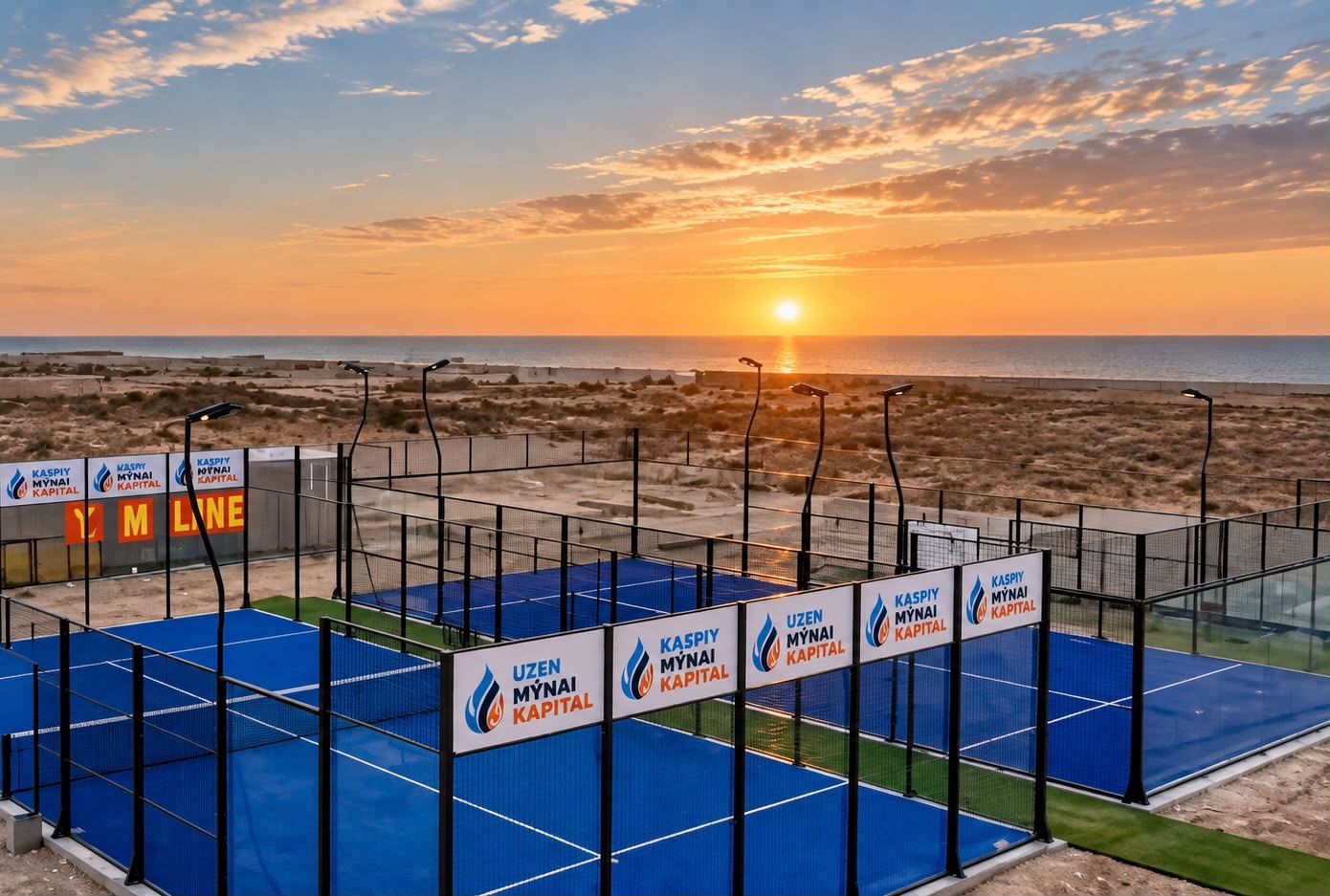Реализованные падел-корты Padel Energy в Актау на закате